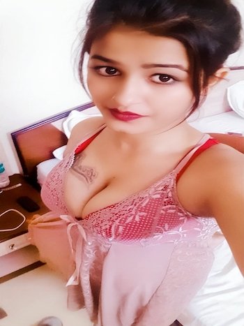 Busty Ghitorni call girls