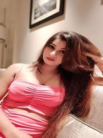 Ghitorni Call Girl